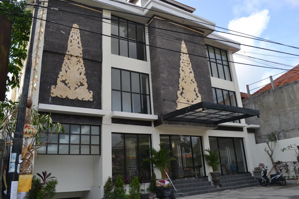 Ivanka Airport Inn Kuta Lombok Dış mekan fotoğraf