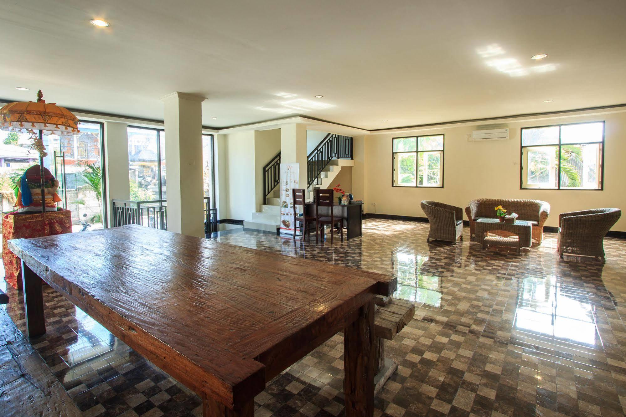 Ivanka Airport Inn Kuta Lombok Dış mekan fotoğraf