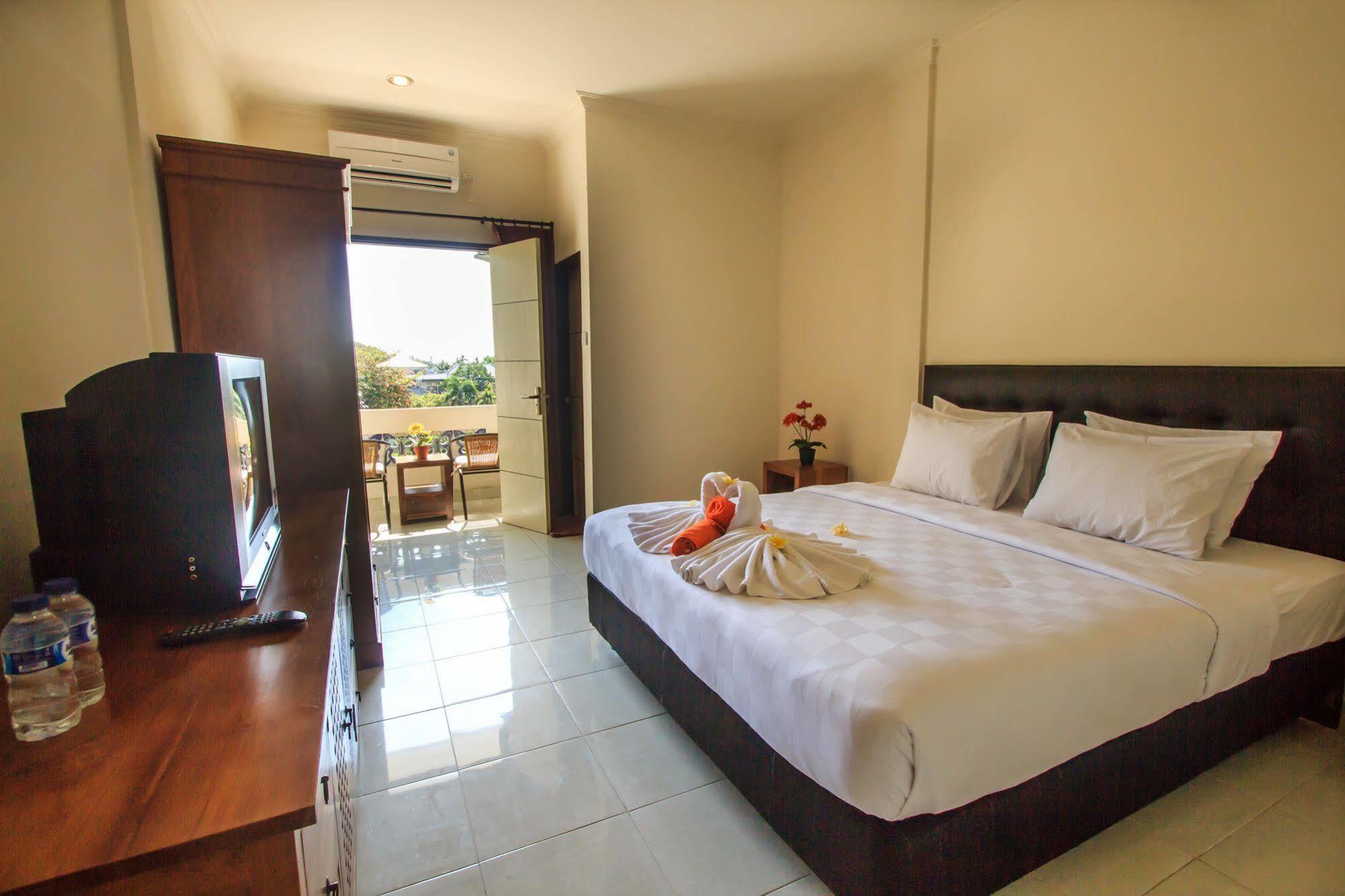 Ivanka Airport Inn Kuta Lombok Dış mekan fotoğraf